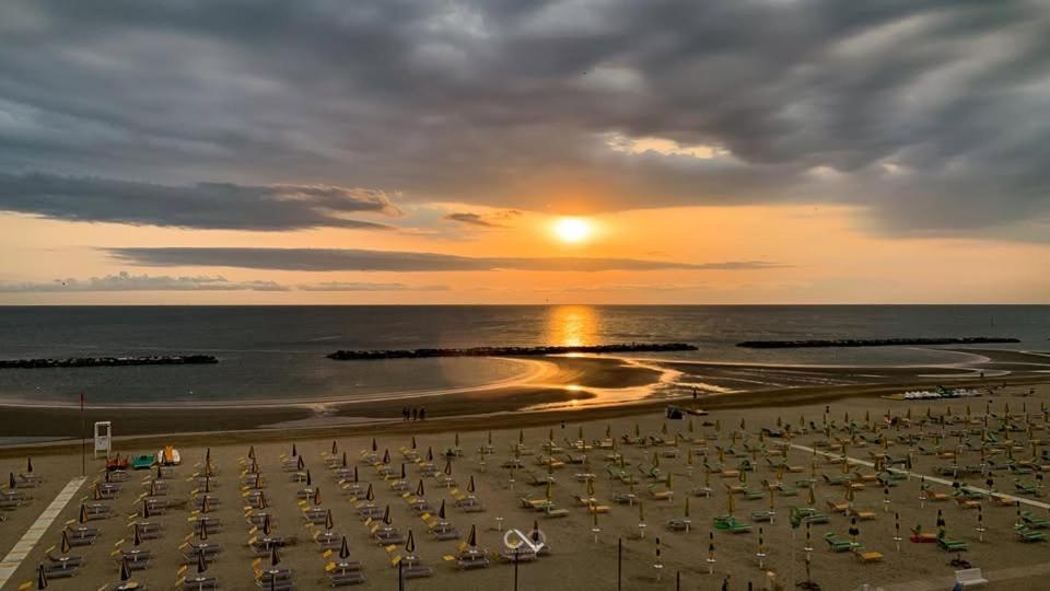 Hotel Acquamarina Viserba Rimini Exterior photo
